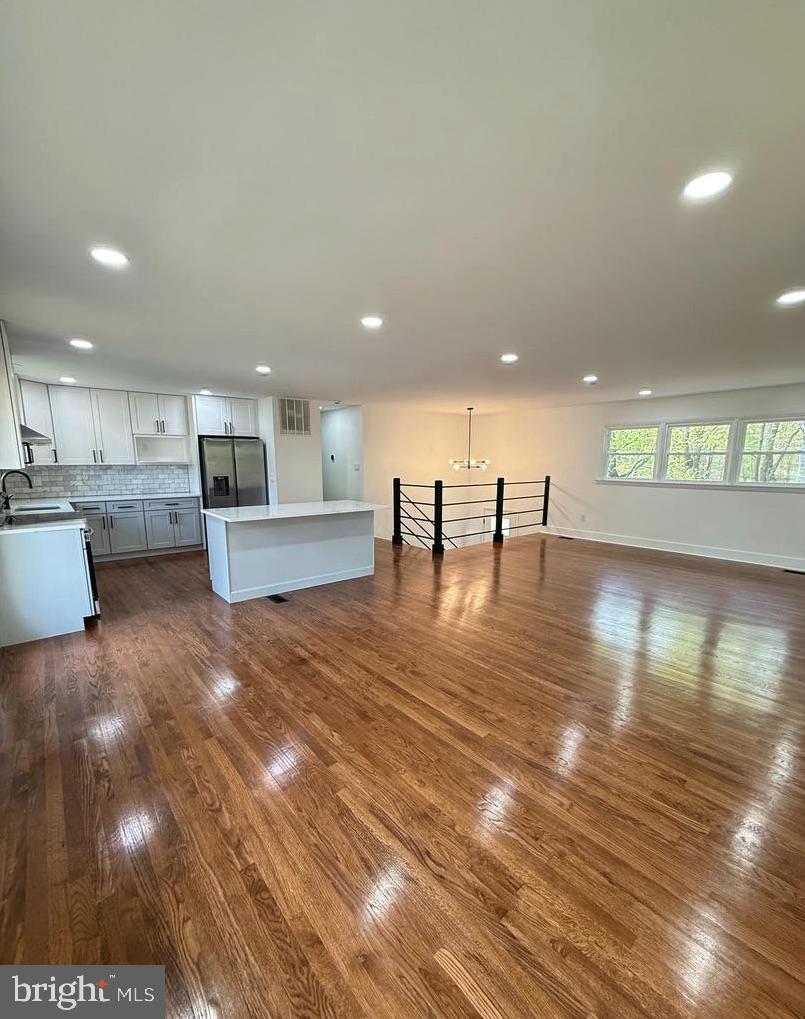 5388 Dumfries Road Warrenton, VA 20187 - Photo 4 of 18
