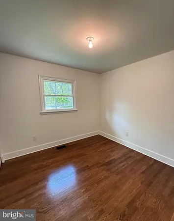 $3,500 | 5388 Dumfries Road, Warrenton, VA 20187