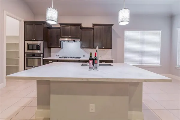 $2,750 | 100 Orange Mimosa Ln., Leander, TX 78641