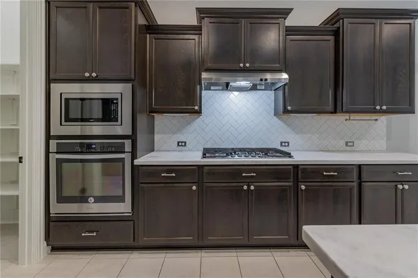 $2,750 | 100 Orange Mimosa Ln., Leander, TX 78641