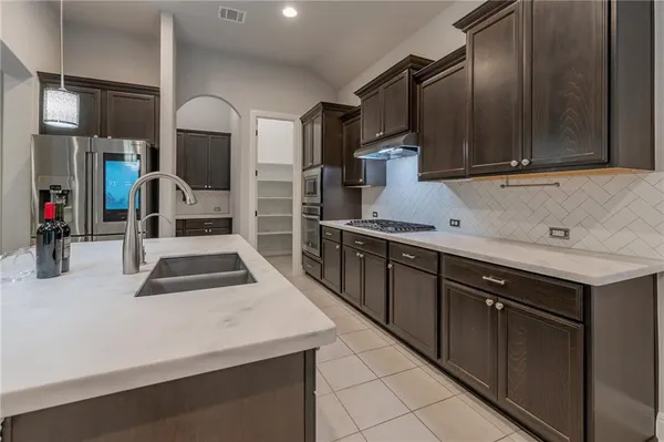$2,750 | 100 Orange Mimosa Ln., Leander, TX 78641