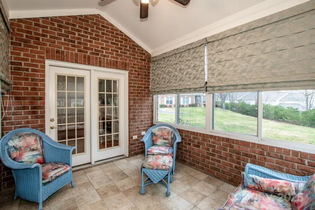 $325,000 | 8320 Highland Glen Drive, Charlotte, NC 28269