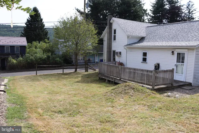 $94,000 | 534 Pottsville Street, Wiconisco, PA 17048