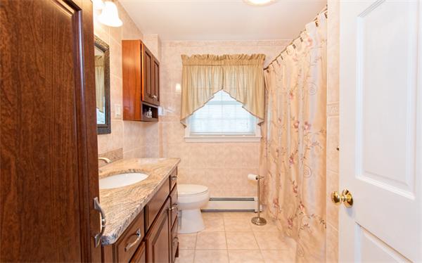 17 Stoneybrook Road Methuen, MA 01844 - Photo 14 of 20 Gallery Image 14