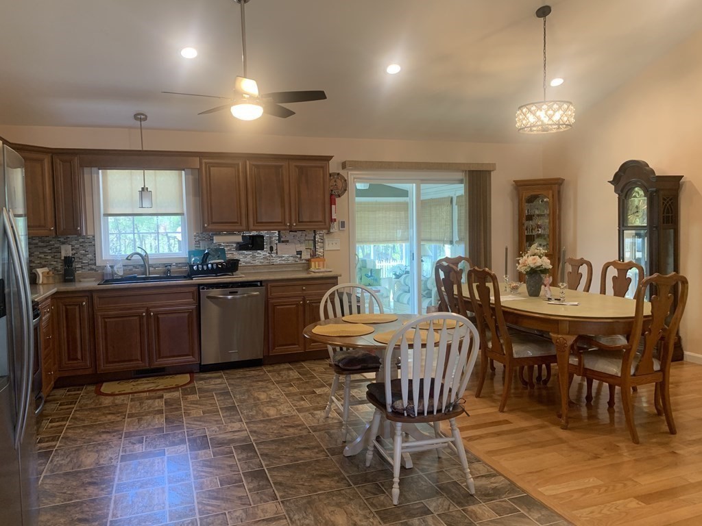 6 Jordan Road Wareham, MA 02571 - Photo 6 of 19