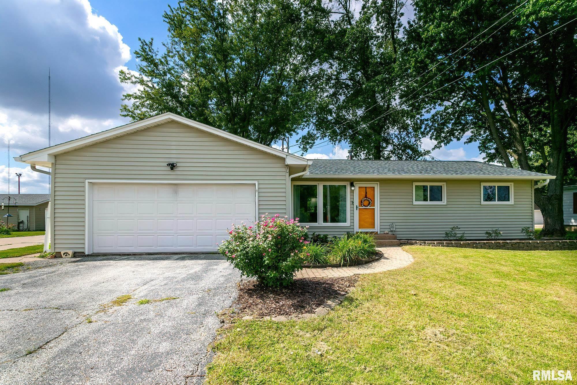 554 Belmont Road Bettendorf, IA 52722 - Photo 1 of 34 Gallery Image 1