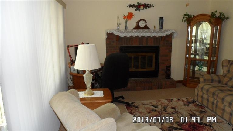 445 Pembroke Road Valparaiso, IN 46385 - Photo 3 of 10 767x431