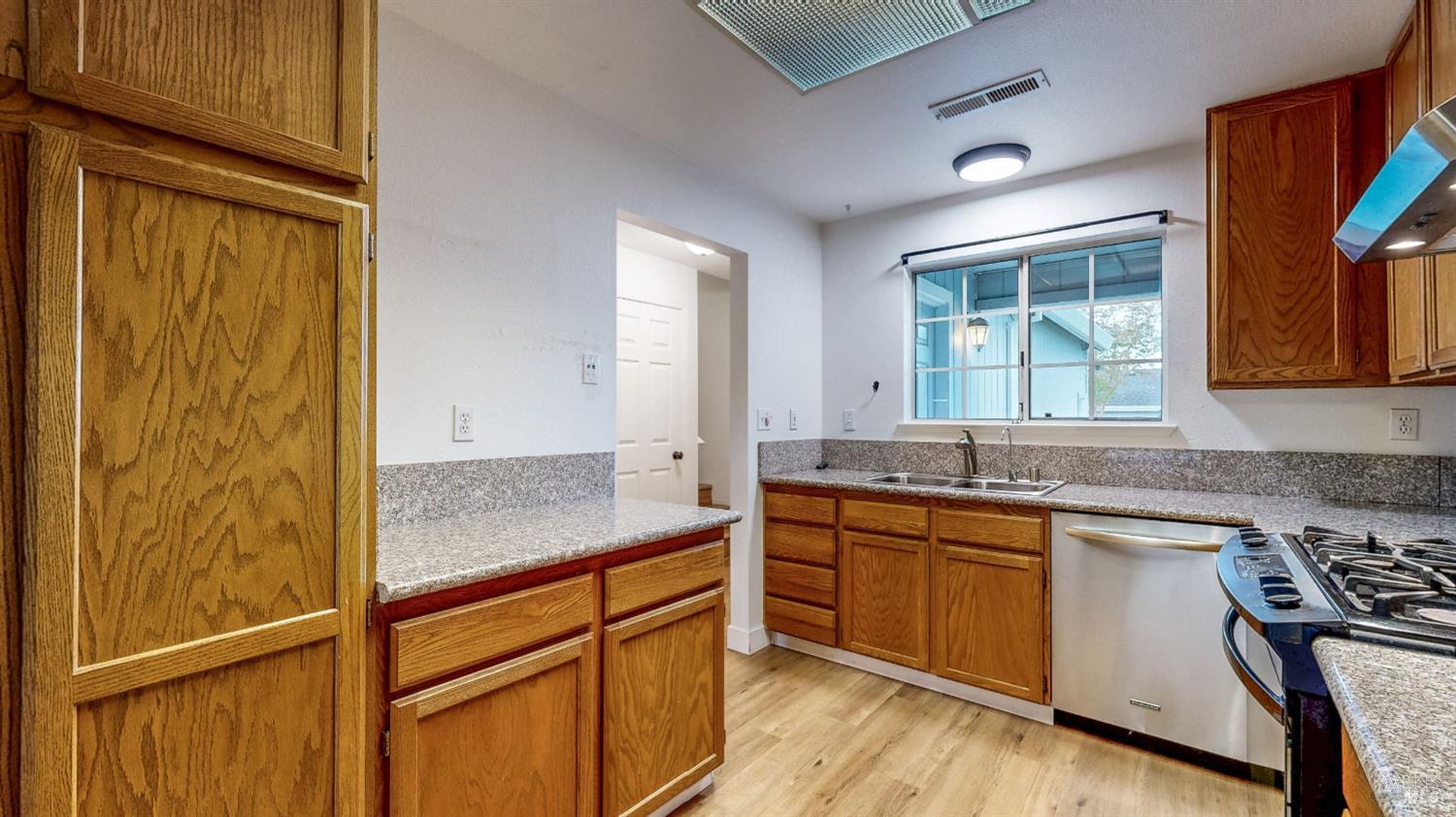 1770 Marlow Road Santa Rosa, CA 95401 - Photo 22 of 56
