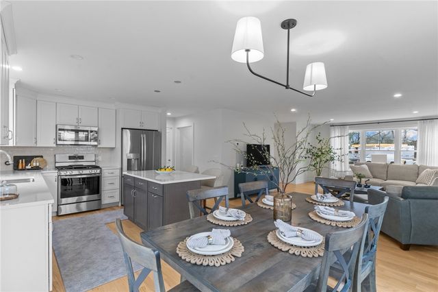 $663,320 | 18 Red Maple Lane, Warwick, RI 02886