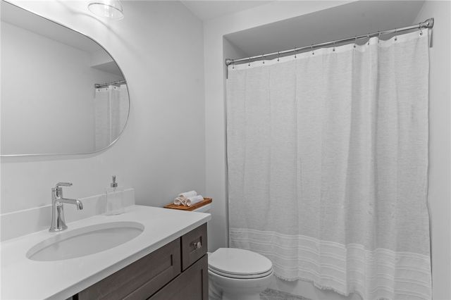 $663,320 | 18 Red Maple Lane, Warwick, RI 02886