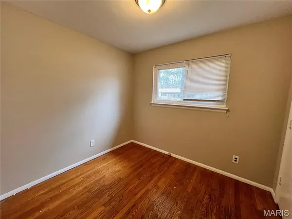 $1,435 | 11909 Homestead Avenue, St. Louis, MO 63138