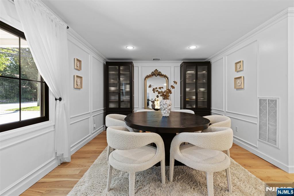 502 Closter Dock Road Closter, NJ 07624 - Photo 16 of 47