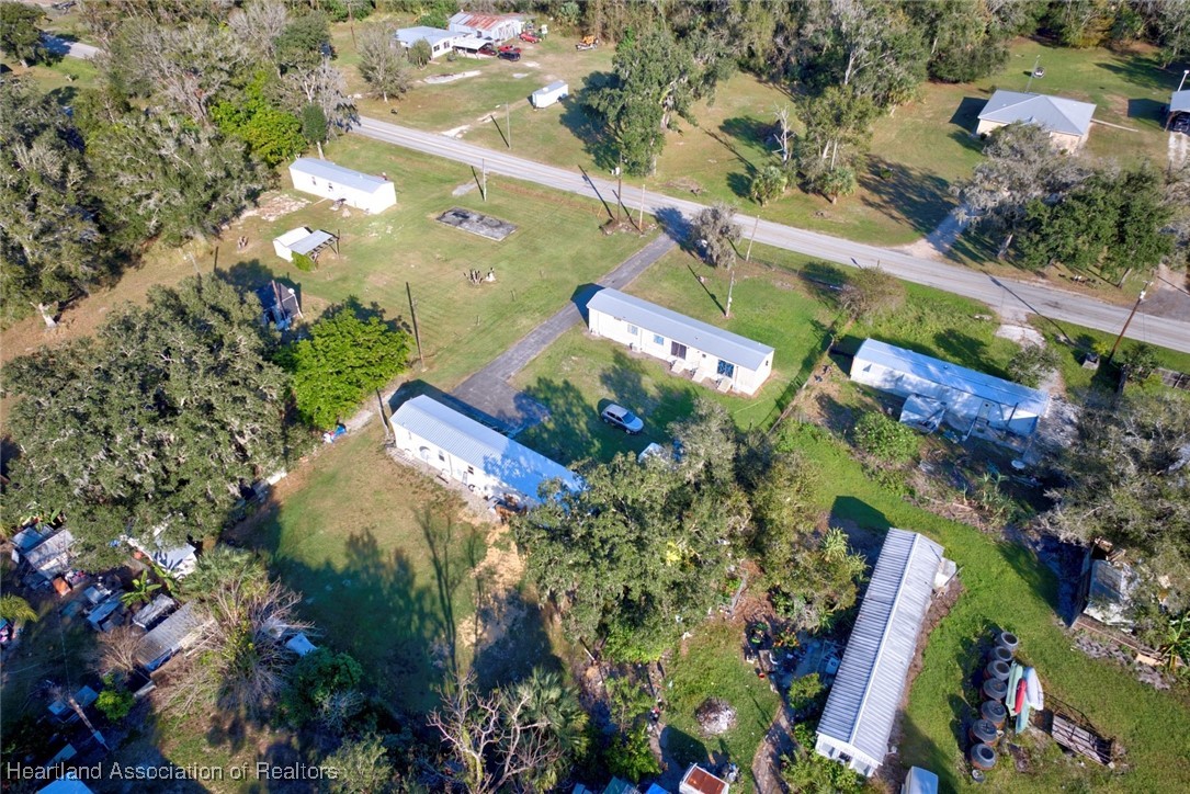 258-264 Griffin Road Wauchula, FL 33873 - Photo 31 of 33 an aerial view of a house