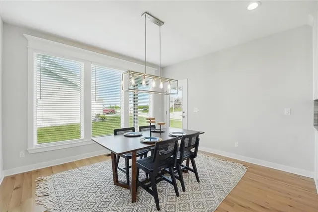 $775,000 | 1312 Northwest 107th Terrace, Kansas City, MO 64155