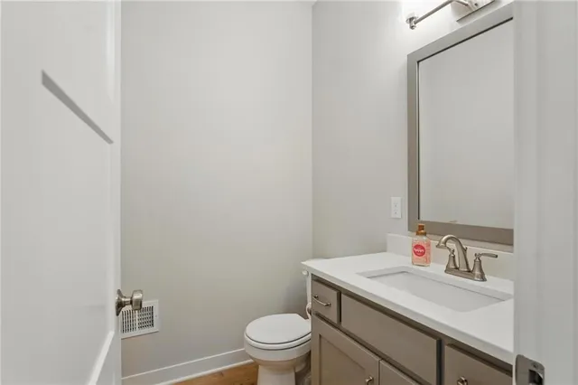 $775,000 | 1312 Northwest 107th Terrace, Kansas City, MO 64155