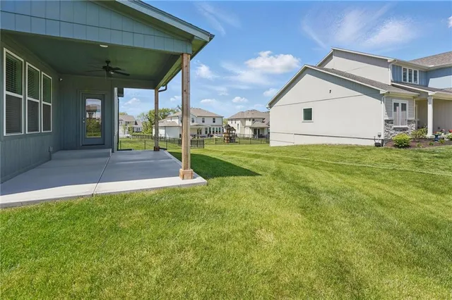 $775,000 | 1312 Northwest 107th Terrace, Kansas City, MO 64155