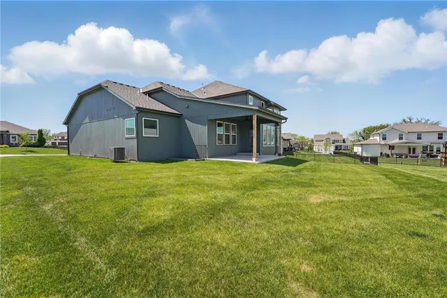 $775,000 | 1312 Northwest 107th Terrace, Kansas City, MO 64155