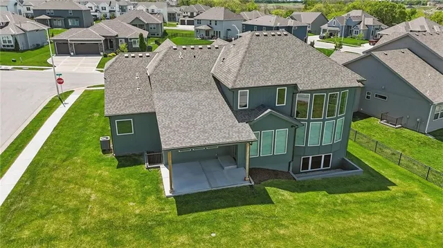 $775,000 | 1312 Northwest 107th Terrace, Kansas City, MO 64155