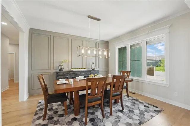 $775,000 | 1312 Northwest 107th Terrace, Kansas City, MO 64155