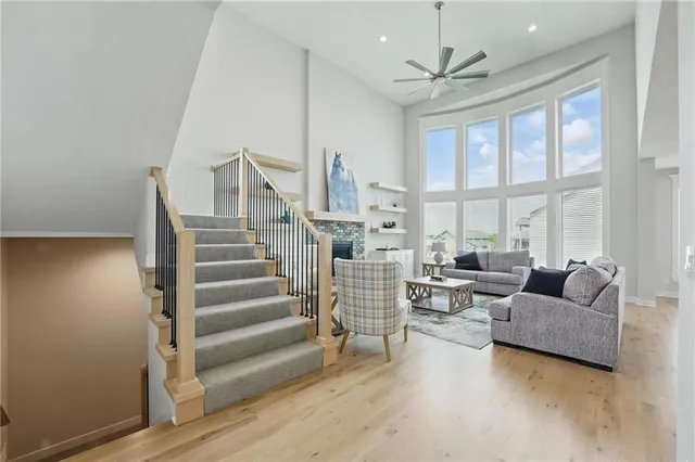 $775,000 | 1312 Northwest 107th Terrace, Kansas City, MO 64155