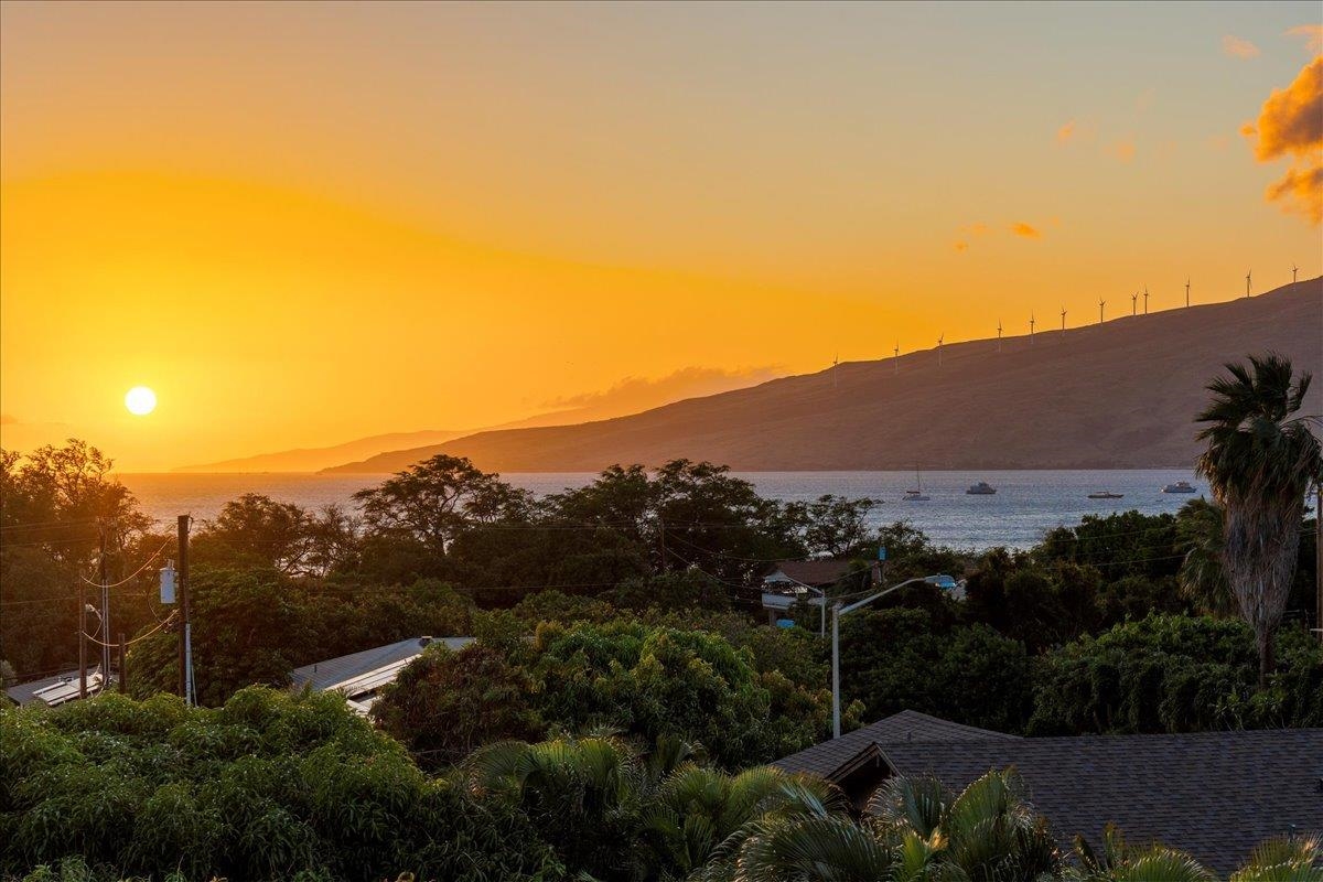 265 Kenolio Road Kihei, HI 96753 - Photo 48 of 50 a view of city and mountain