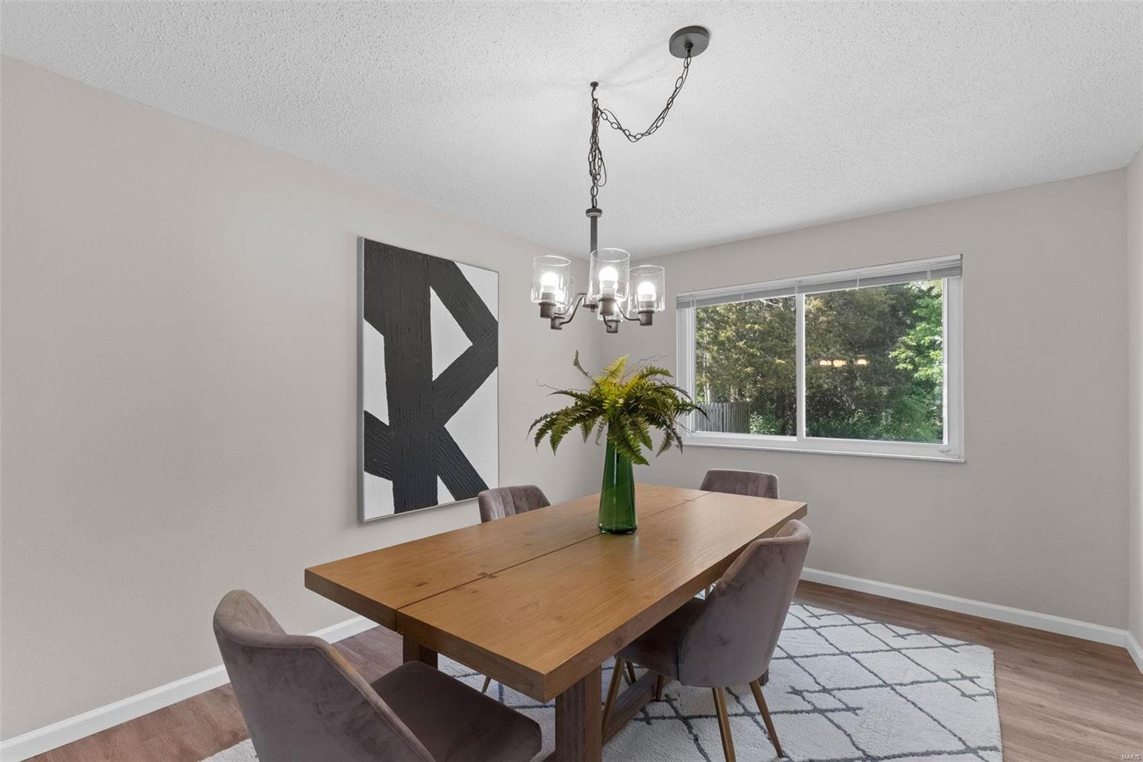 10951 Pem Road St. Louis, MO 63146 - Photo 11 of 38 Gallery Image 11