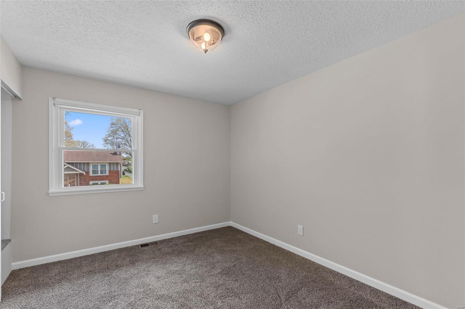 10951 Pem Road St. Louis, MO 63146 - Photo 33 of 38 Gallery Image 33