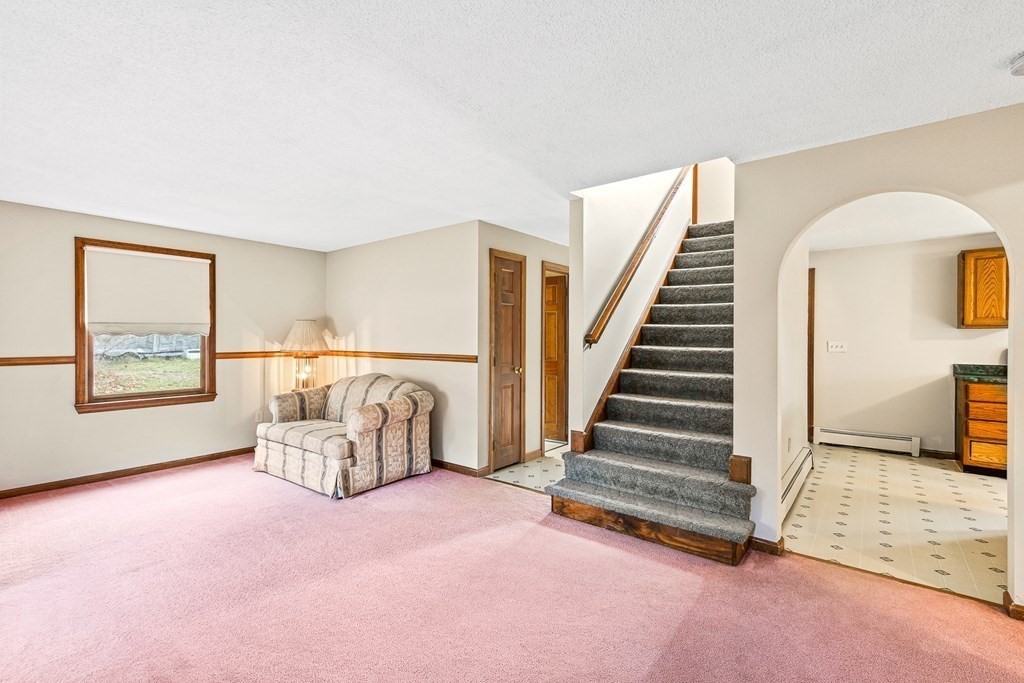 44 Concord Road Dracut, MA 01826 - Photo 12 of 40 Gallery Image 12