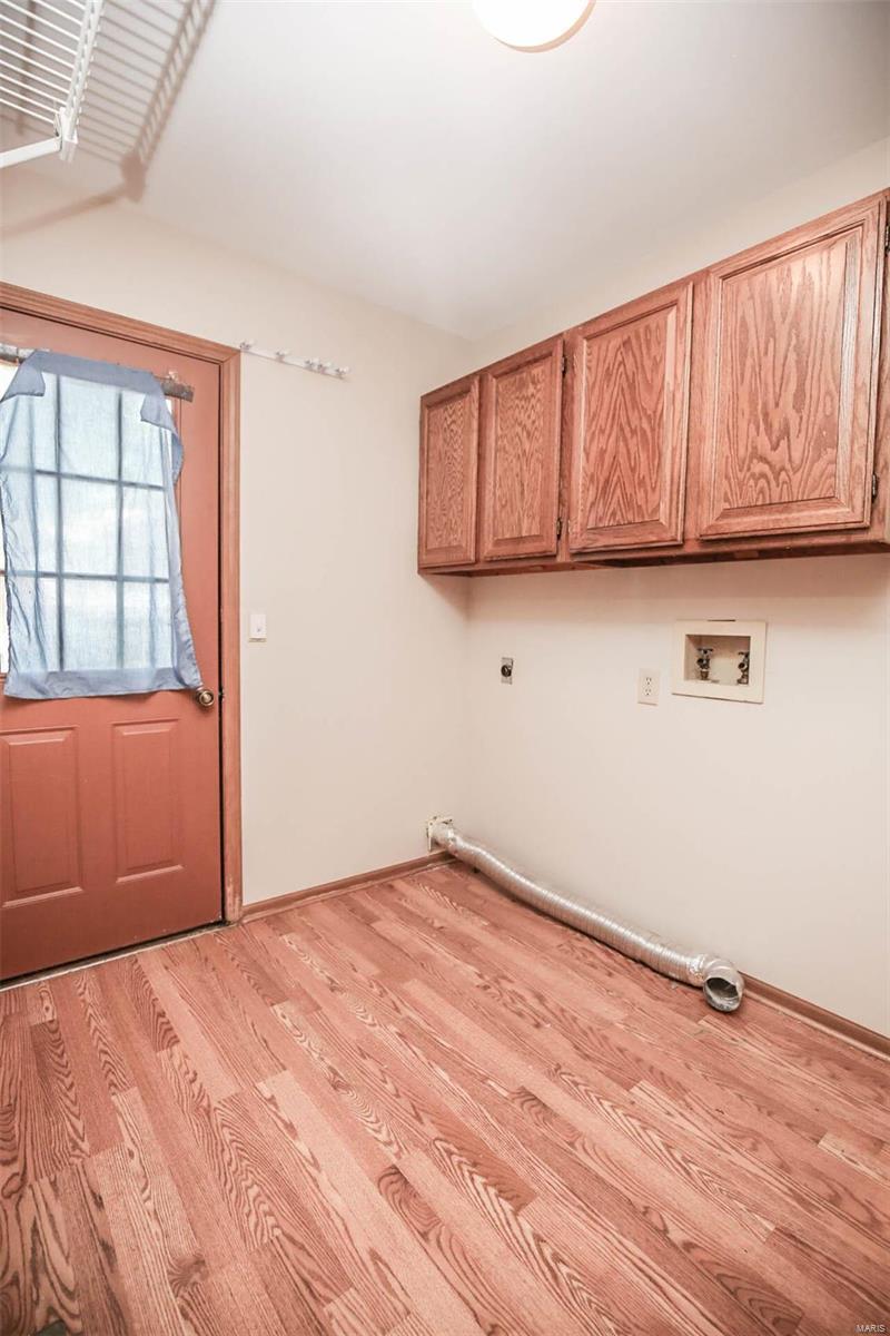 5136 Milburn Road St. Louis, MO 63129 - Photo 18 of 32 Gallery Image 18