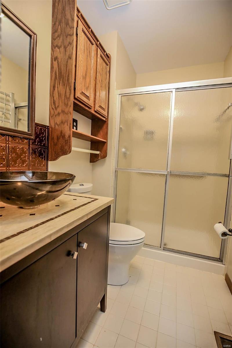 5136 Milburn Road St. Louis, MO 63129 - Photo 22 of 32 Gallery Image 22