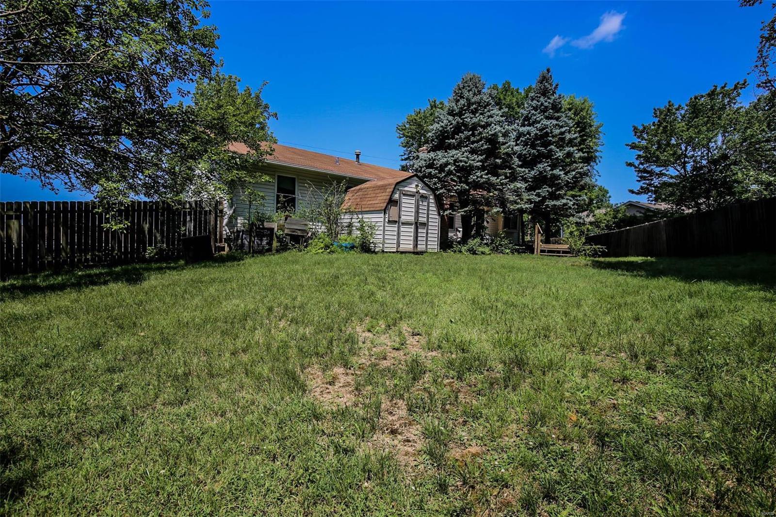 5136 Milburn Road St. Louis, MO 63129 - Photo 31 of 32 Gallery Image 31