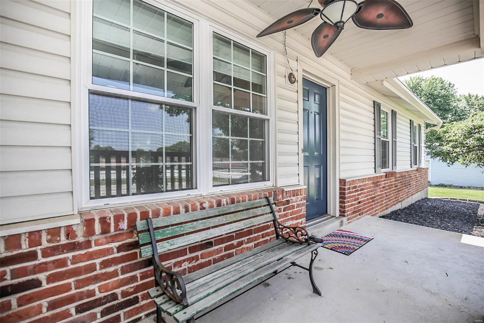 5136 Milburn Road St. Louis, MO 63129 - Photo 6 of 32 Gallery Image 6