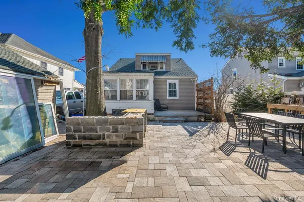 $599,000 | 2478 Loft Avenue, Baldwin, NY 11510