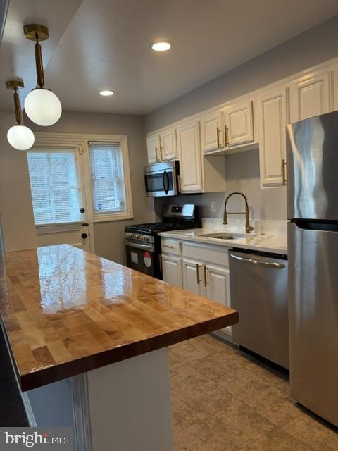1107 Cooks Lane Baltimore, MD 21229 - Photo 7 of 26