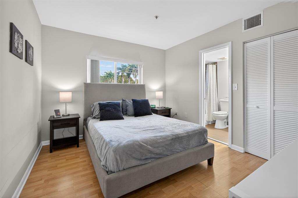 245 Riviera Circle, Unit 245 Weston, FL 33326 - Photo 23 of 40