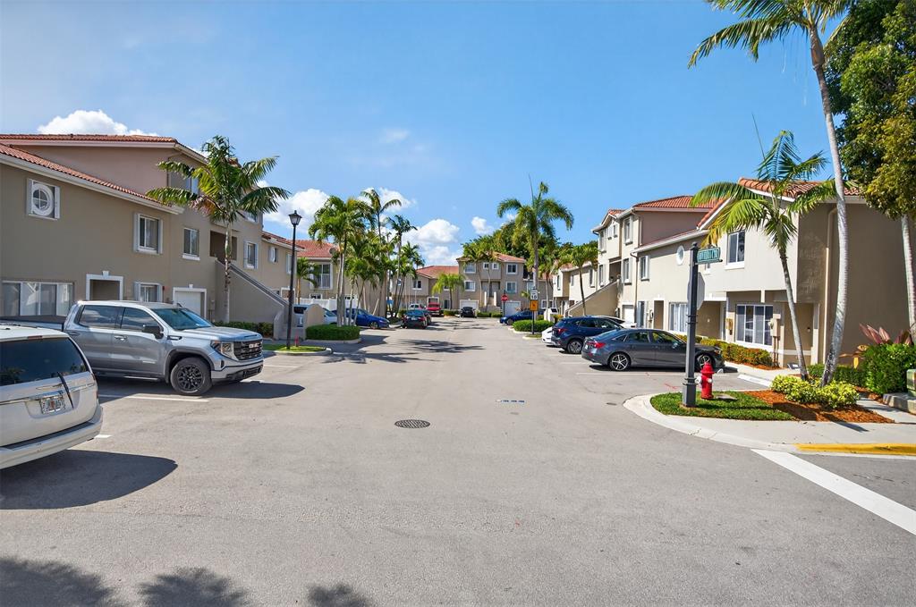 245 Riviera Circle, Unit 245 Weston, FL 33326 - Photo 39 of 40