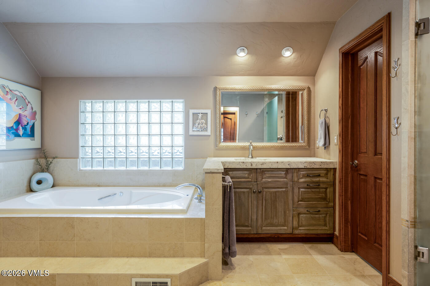 511 Rawhide Road Edwards, CO 81632 - Photo 15 of 44 511 Rawhide Rd MLS-31