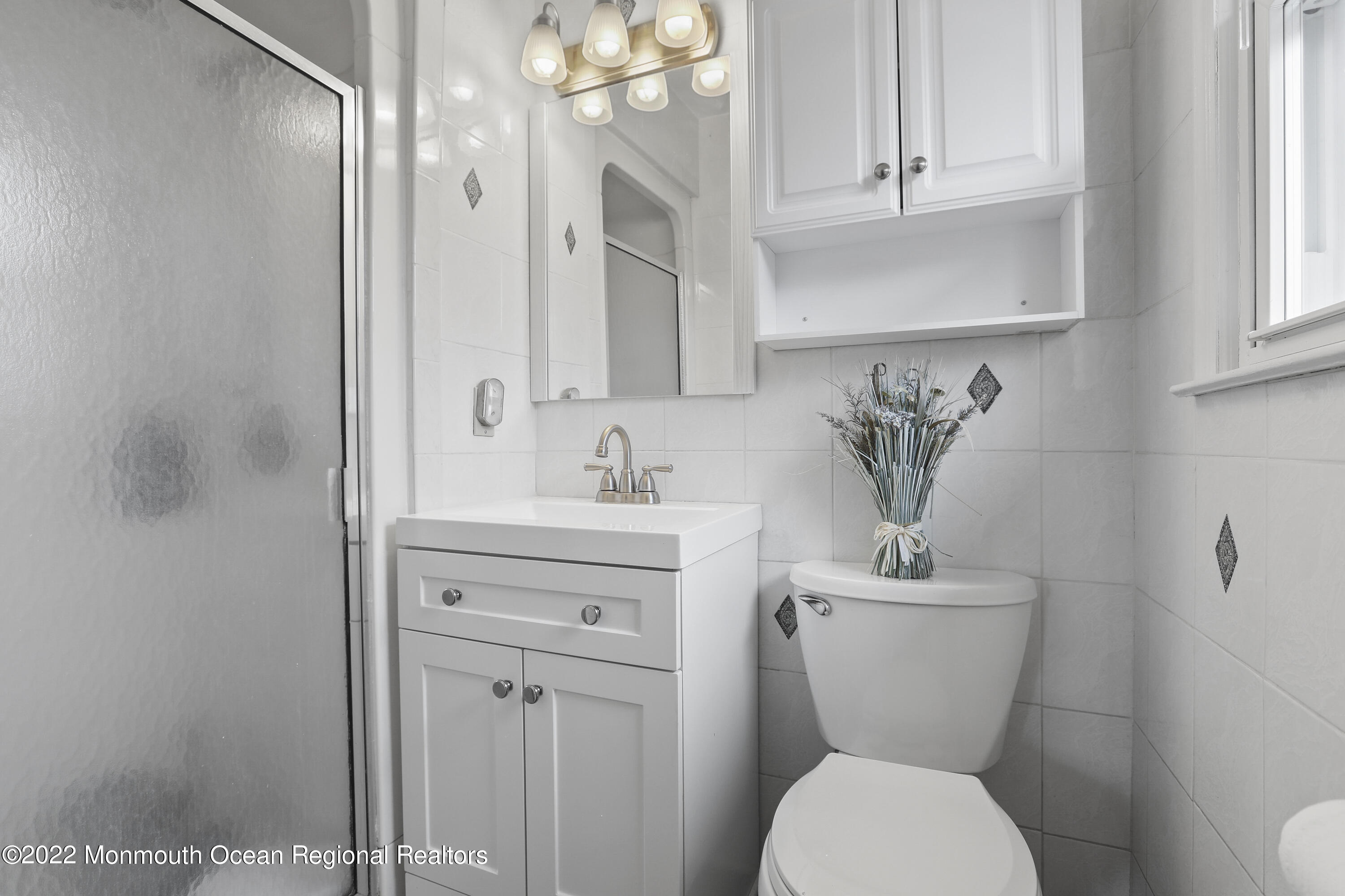 163 Glenbrook Road Freehold, NJ 07728 - Photo 22 of 49 1T3A9898