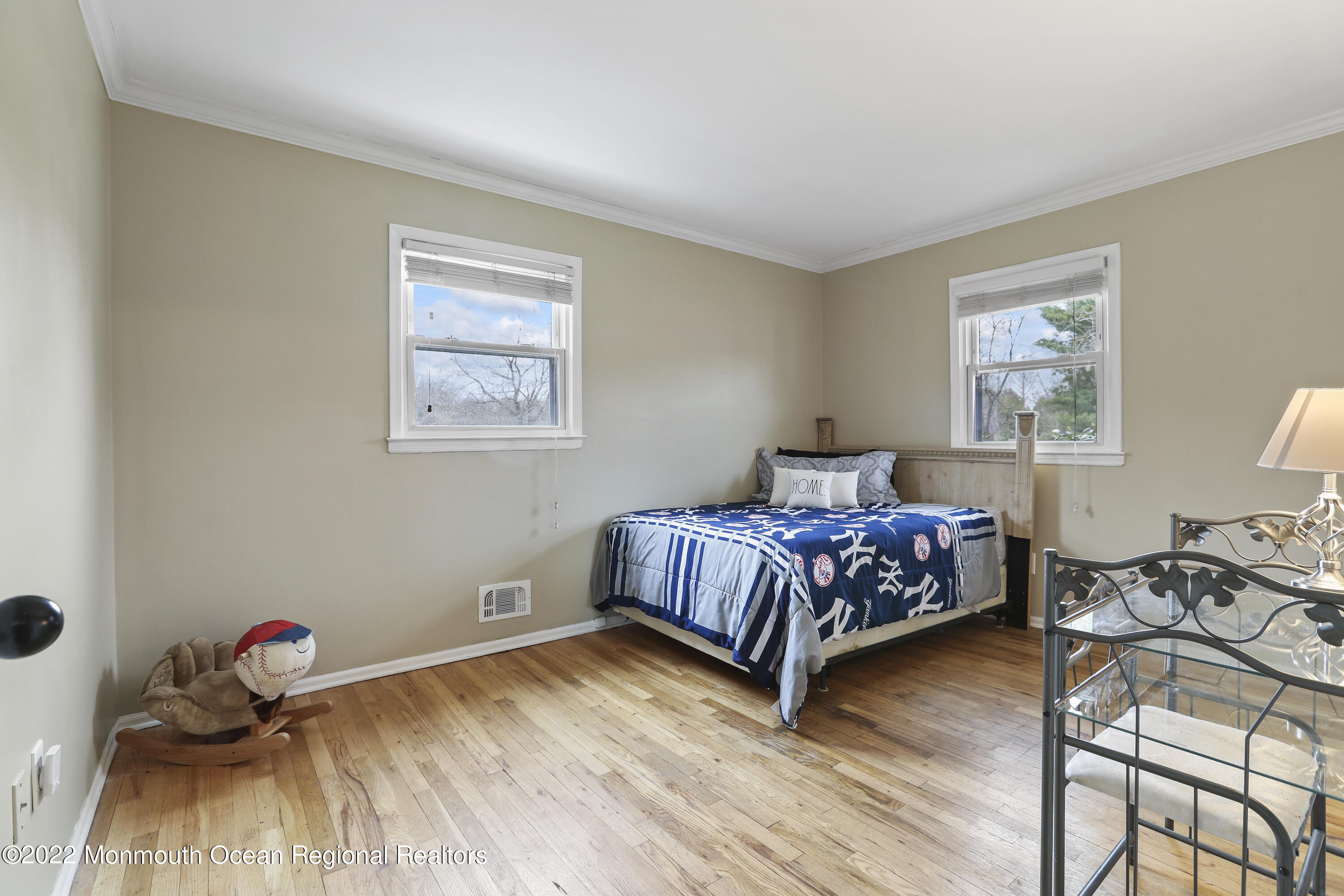 163 Glenbrook Road Freehold, NJ 07728 - Photo 24 of 49 1T3A9883