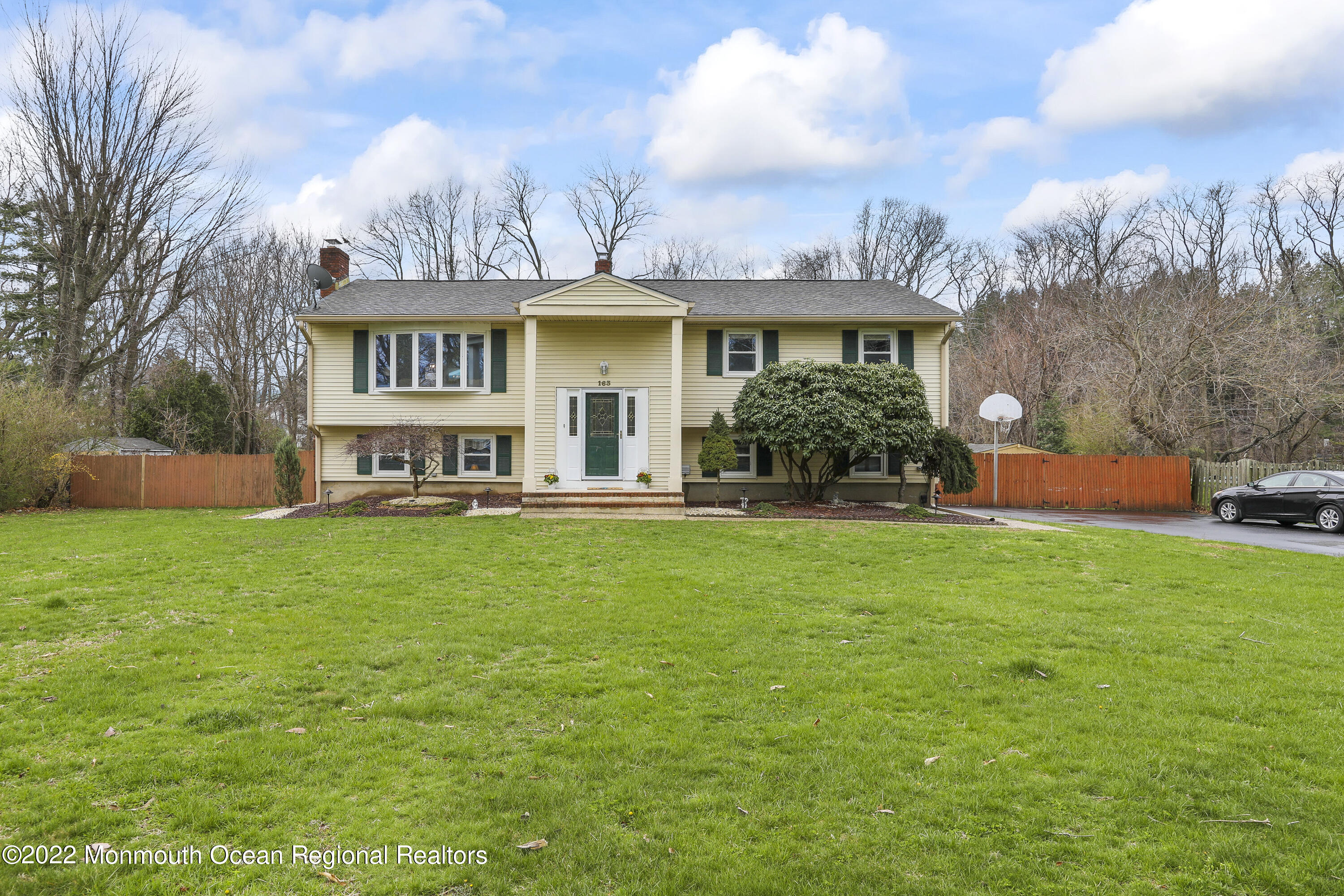 163 Glenbrook Road Freehold, NJ 07728 - Photo 3 of 49 1T3A9980