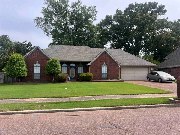 $335,000 | 3753 Russell Hurst Drive East, Bartlett, TN 38135