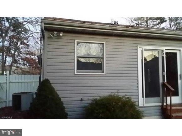 181 Gunwale Road Manahawkin, NJ 08050 - Photo 14 of 16