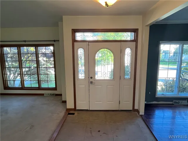 $353,600 | 77 William Price Parkway, Buffalo, NY 14214