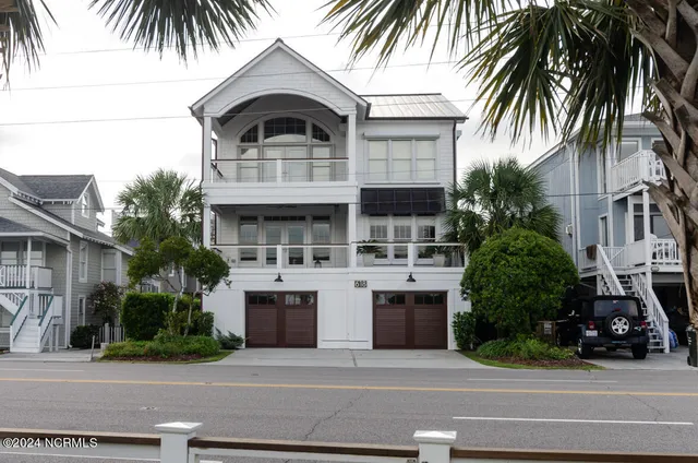 $5,495 | 618 Waynick Boulevard, Unit A, Wrightsville Beach, NC 28480
