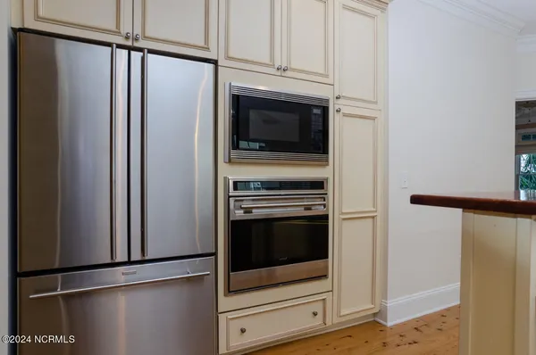 $5,495 | 618 Waynick Boulevard, Unit A, Wrightsville Beach, NC 28480