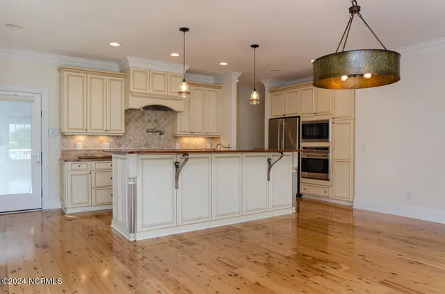 $5,495 | 618 Waynick Boulevard, Unit A, Wrightsville Beach, NC 28480