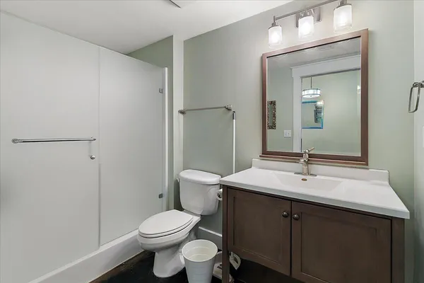 $295,000 | 600 Broadway Avenue Northwest, Unit 421, Grand Rapids, MI 49504