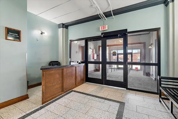 $295,000 | 600 Broadway Avenue Northwest, Unit 421, Grand Rapids, MI 49504