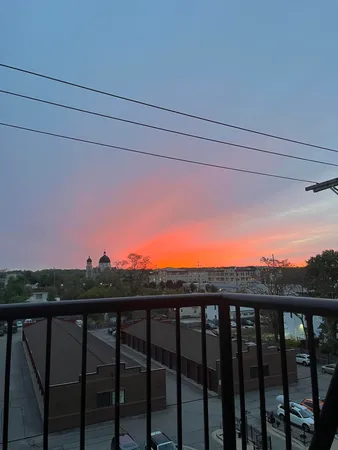 $295,000 | 600 Broadway Avenue Northwest, Unit 421, Grand Rapids, MI 49504