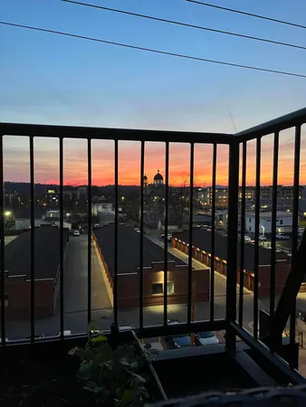 $295,000 | 600 Broadway Avenue Northwest, Unit 421, Grand Rapids, MI 49504